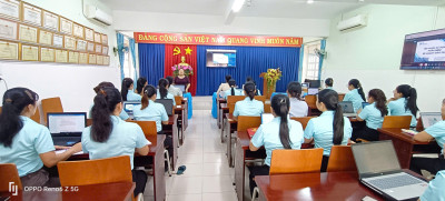 TRƯỜNG MẦM NON HÒA PHÚ ĐẨY MẠNH CHUYỂN ĐỔI SỐ TRONG GIÁO DỤC MẦM NON