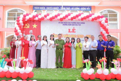 TRƯỜNG MẦM NON HÒA PHÚ TỔ CHỨC LỄ TỔNG KẾT NĂM HỌC 2025 - 2026 VÀ ĐÓN NHẬN BẰNG CÔNG NHẬN ĐẠT CHUẨN QUỐC GIA