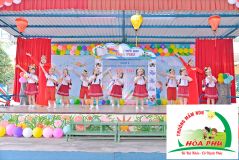 Bé chuẩn bị vào lớp 1