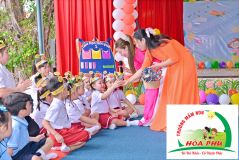 Bé chuẩn bị vào lớp 1