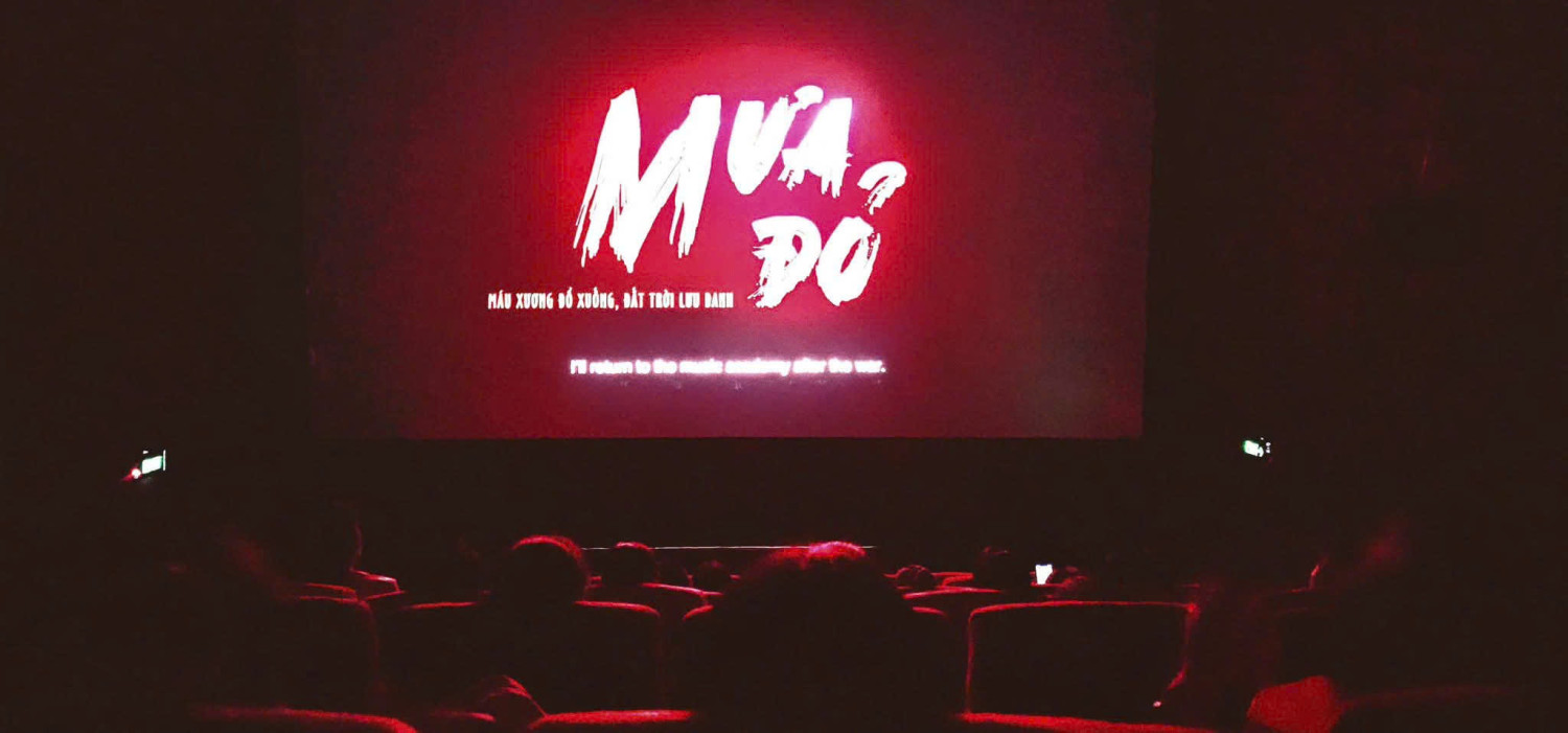 CHI BỘ TRƯỜNG MẦM NON HÒA PHÚ TỔ CHỨC SINH HOẠT CHUYÊN ĐỀ XEM PHIM "MƯA ĐỎ" CHO ĐẢNG VIÊN, GIÁO VIÊN, NHÂN VIÊN