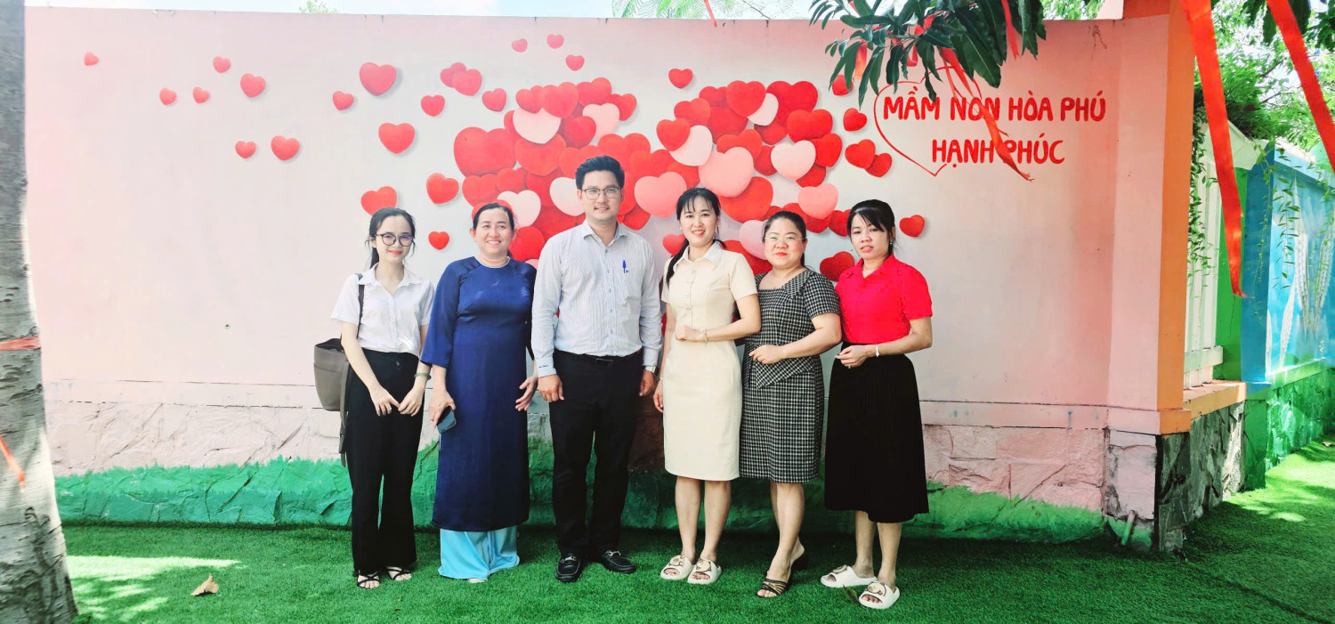 LÃNH ĐẠO PHƯỜNG BÌNH DƯƠNG THĂM VÀ LÀM VIỆC TẠI TRƯỜNG MẦM NON HÒA PHÚ ĐẦU NĂM HỌC 2025-2026
