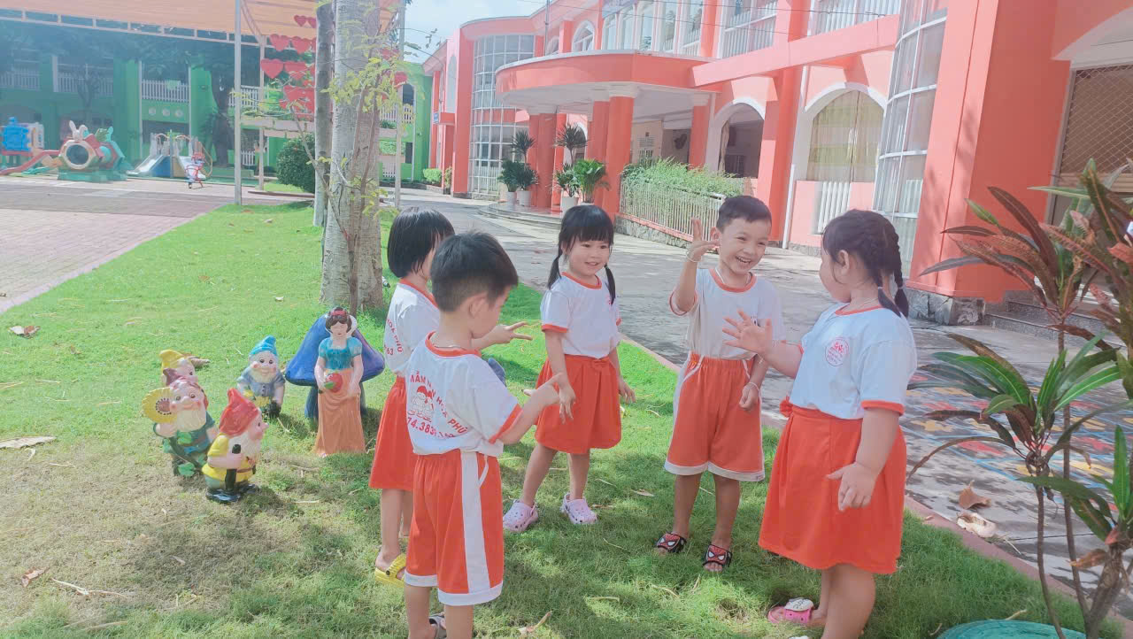 z7201307702452 49d7cabc0556154fa7a395d53219c9d8