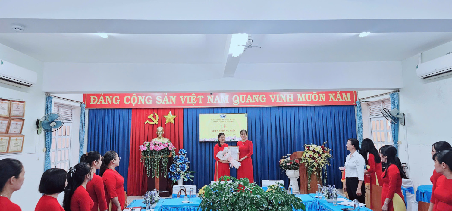 z7202070071565 62552a7fdddff5dc9af49301ca7efded