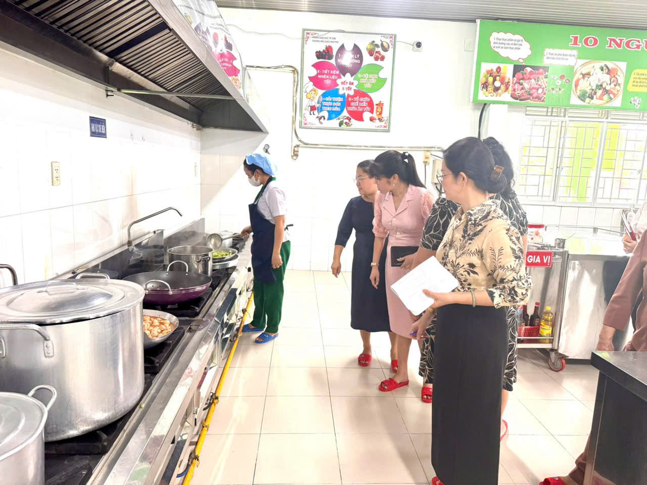 z7229253202623 eac76474f688262b589695860892944a