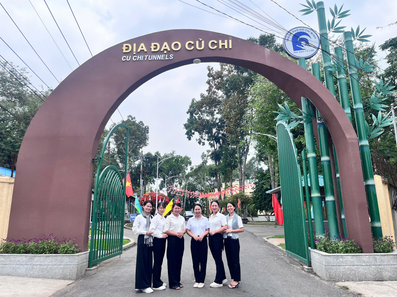 z7715980383819 11685ee123774196b0582bc386463d33