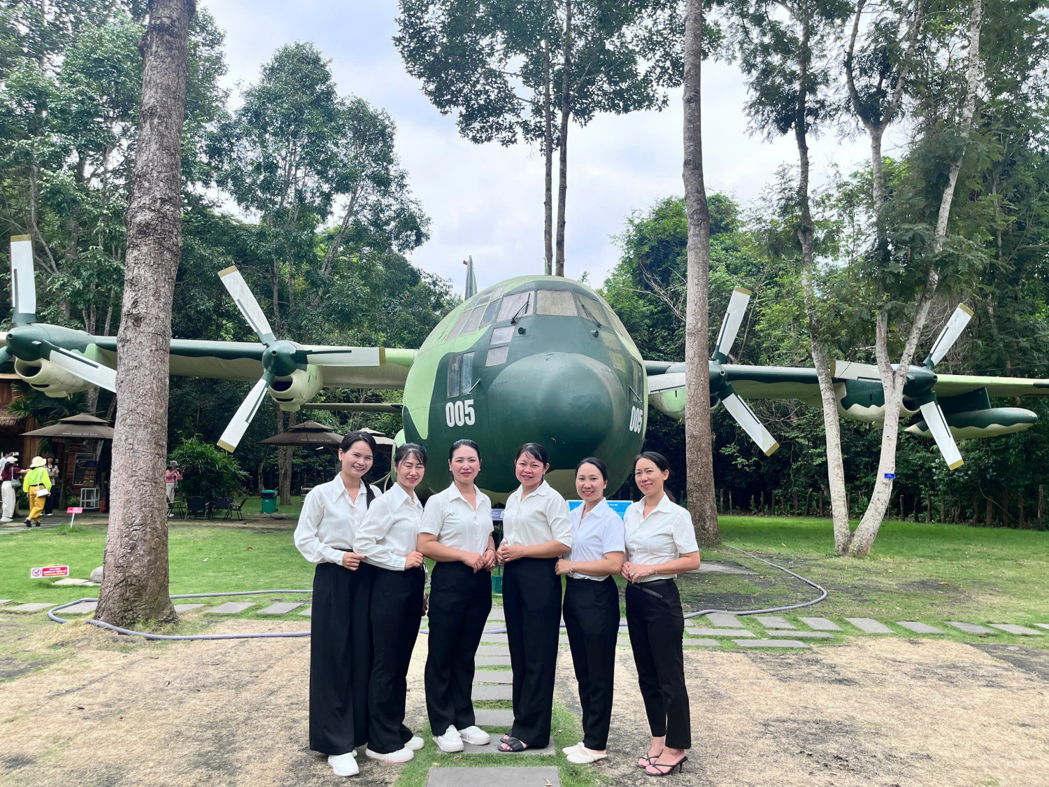 z7715980383821 358188d80b6f14477cf326b389e4b837