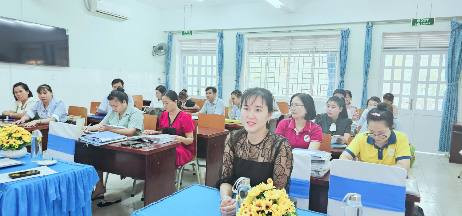 TRƯỜNG MẦM NON HÒA PHÚ NÂNG CAO CHẤT LƯỢNG HỖ TRỢ, TƯ VẤN CHUYÊN MÔN KHỐI NGOÀI CÔNG LẬP CÁC KHU PHỐ HÒA PHÚ 1, 2, 3, 4, 5 ĐỊA BÀN PHƯỜNG BÌNH DƯƠNG