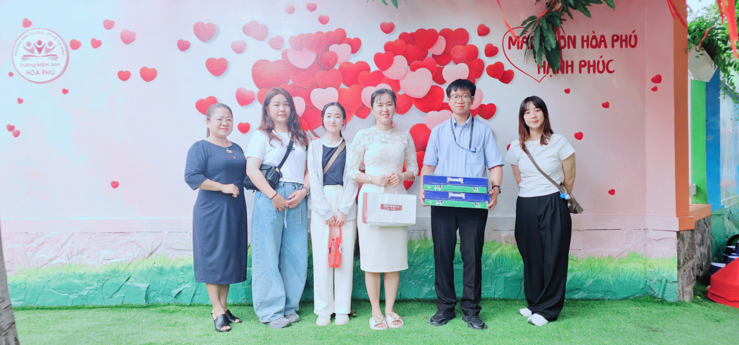 TRƯỜNG MẦM NON HÒA PHÚ TĂNG CƯỜNG KẾT NỐI QUỐC TẾ, ĐÓN ĐOÀN GIẢNG VIÊN ĐẠI HỌC Y TRUNG SƠN (ĐÀI LOAN) ĐẾN THĂM VÀ LÀM VIỆC