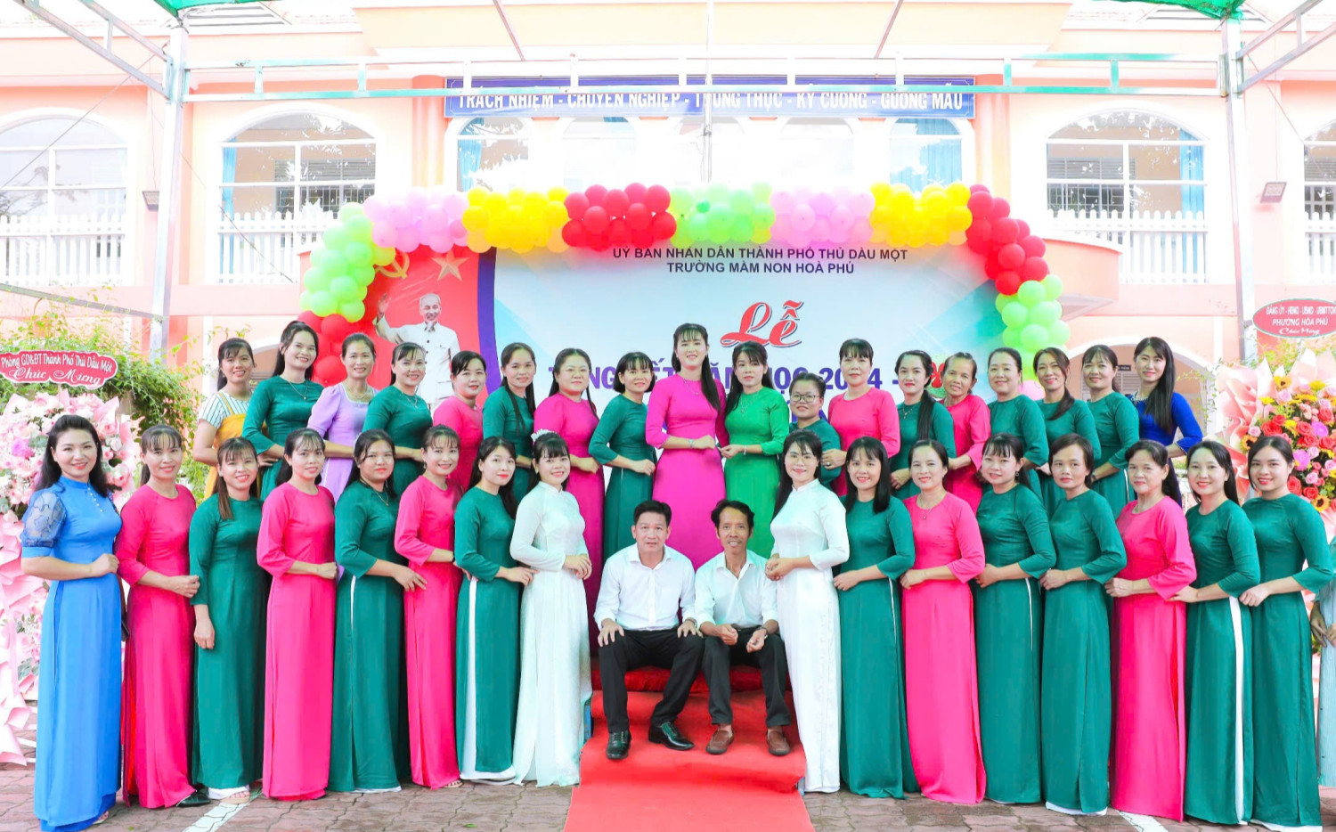 TRƯỜNG MẦM NON HÒA PHÚ RỘN RÀNG ĐÓN CÁC BÉ YÊU TRỞ LẠI TRƯỜNG